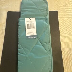 Vera Bradley Quilted Flat Iron/Curling Iron Cover